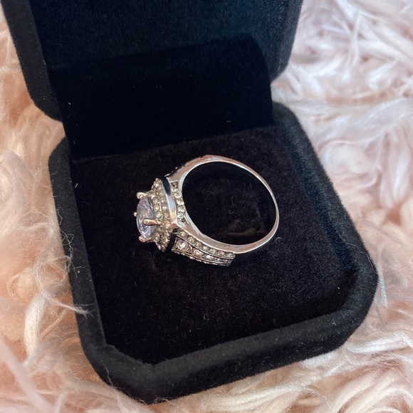 Round Diamond Square Halo sterling silver engagement ring size 6 7 8 New in box - Picture 4 of 10